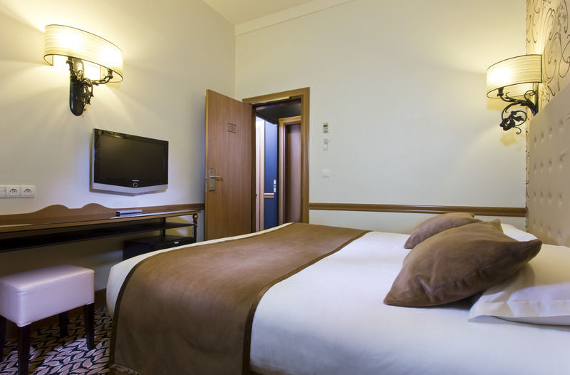 Hotel Des Ducs D'Anjou Paris Luaran gambar